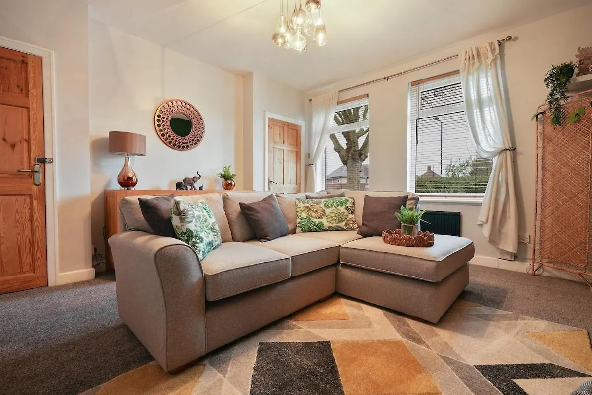 Large 3 Bed Home, Wisewood, Free Parking, Great For Groups - Hosted By Stay Host Save Sheffield Appartamento