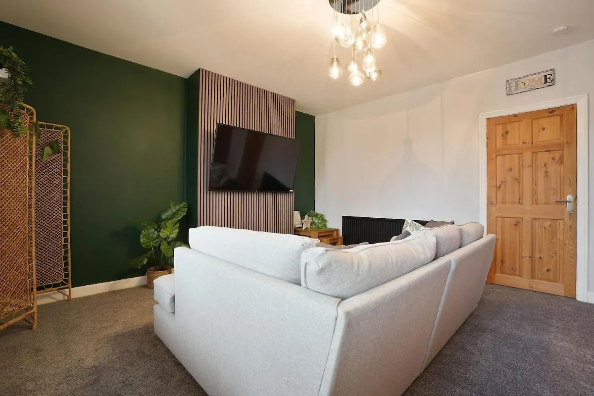 Large 3 Bed Home, Wisewood, Free Parking, Great For Groups - Hosted By Stay Host Save Sheffield Appartamento