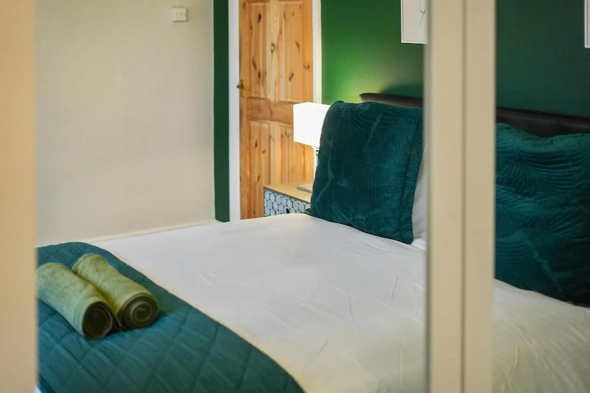 Appartamento Large 3 Bed Home, Wisewood, Free Parking, Great For Groups - Hosted By Stay Host Save Sheffield Regno Unito